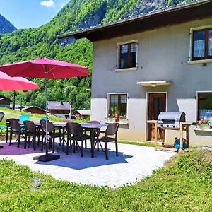https://le-clair-logis.hotels-rhonealpes.com